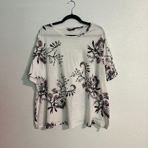 SHEIN Plus Floral Print Tee (NEW)